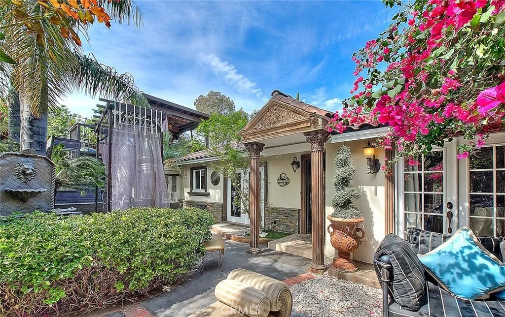 Additional image 10 of 17419 Cohasset St, Lake Balboa, CA 91406