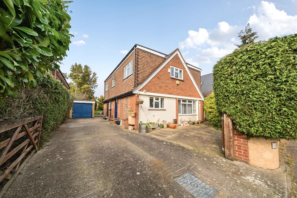 4 bed detached house to rentHavelock Road, Maidenhead SL6
