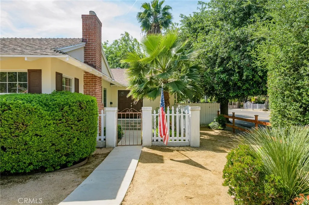 Additional image 25 of 17256 Lemay St, Lake Balboa, CA 91406
