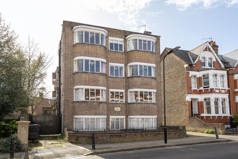Clissold Crescent, Stoke Newington N16