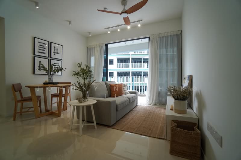 21 Flora Drive photo 2