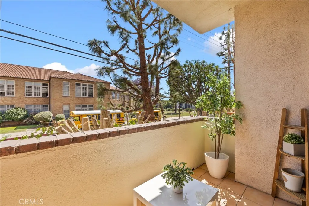 Additional image 75 of 1271 Granville Avenue Unit 102, Los Angeles, CA 90025
