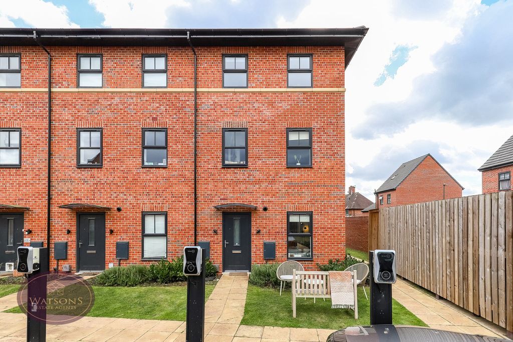 Additional image 16 of 2 bed terraced house for saleDallington Street, Nottingham NG8