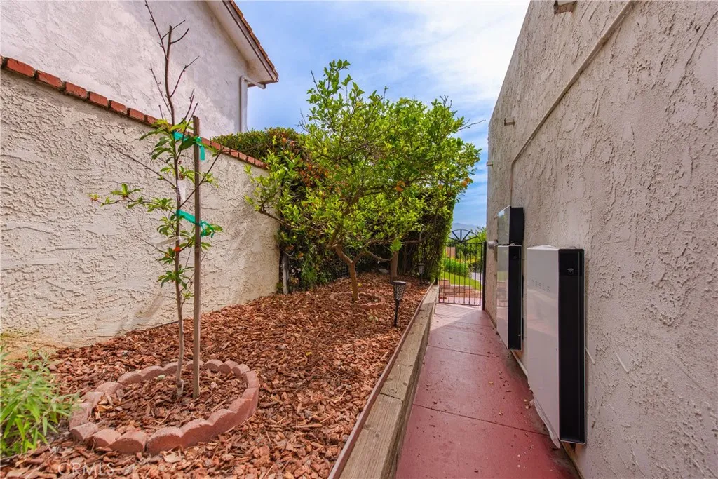 Additional image 88 of 2044 Calle Yucca, Thousand Oaks, CA 91360