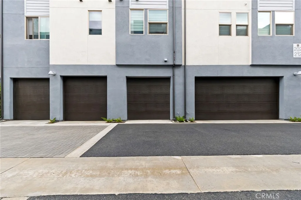 Additional image 30 of 210 Placemark, Irvine, CA 92614