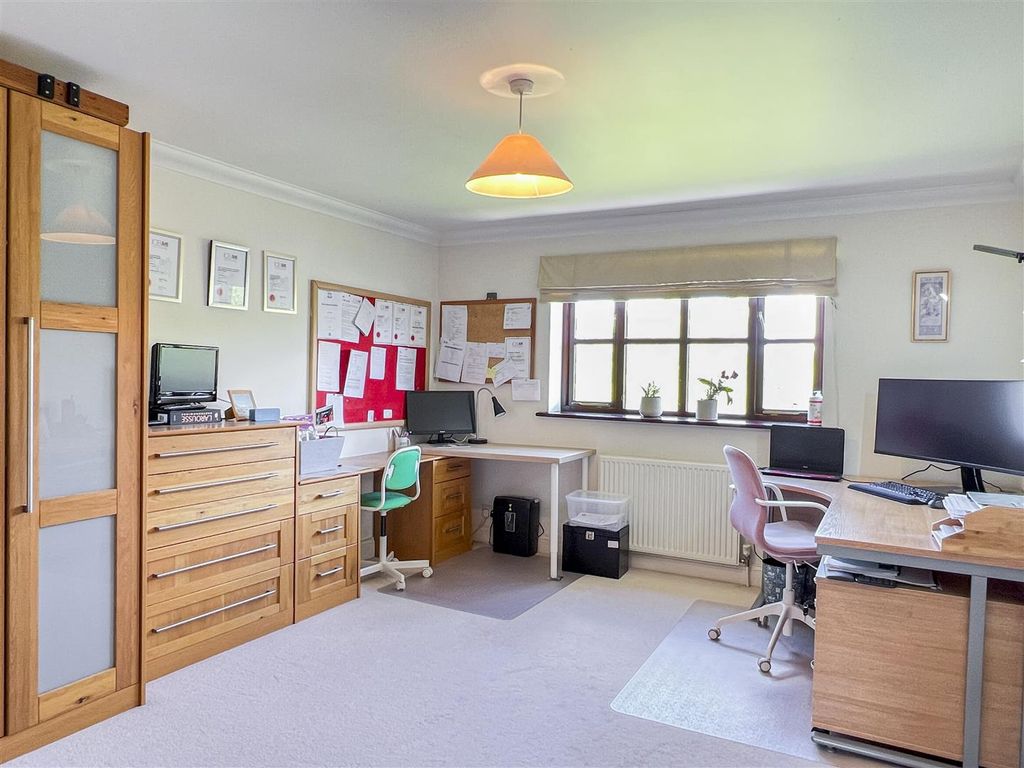 Additional image 20 of 4 bed property to rentMill Lane, Stetchworth, Newmarket CB8