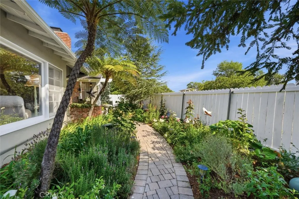 Additional image 3 of 15 Gaucho Dr, Rolling Hills Estates, CA 90274