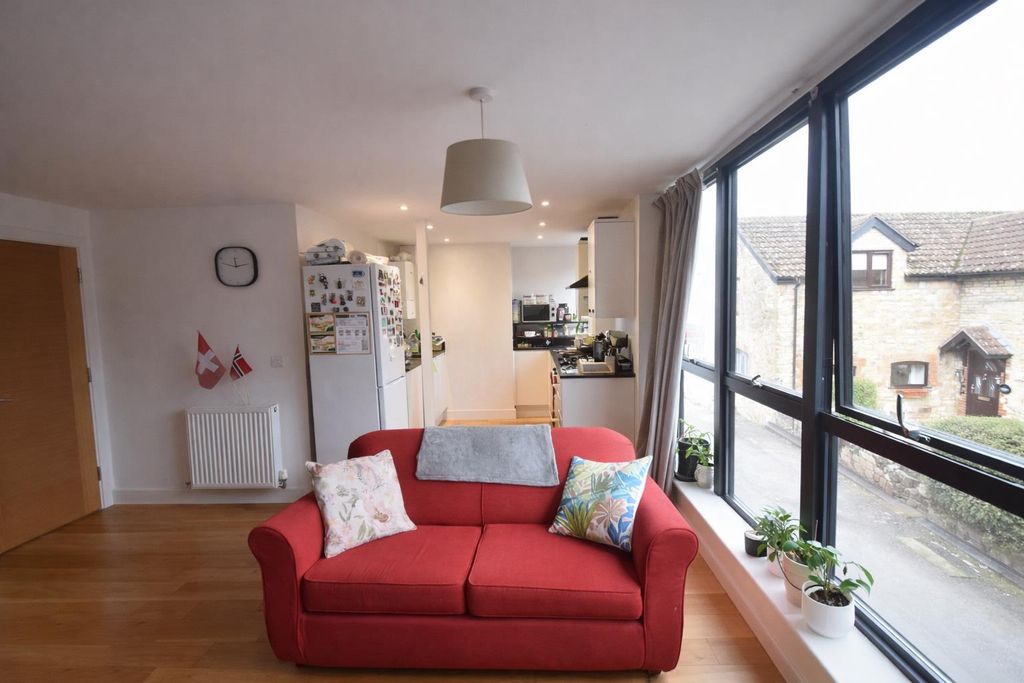 Additional image 8 of 2 bed flat for saleHigh Street, Portishead BS20