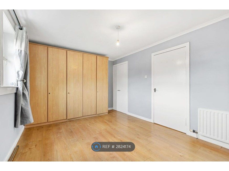 Additional image 9 of 2 bed flat to rentElm Avenue, Renfrew PA4