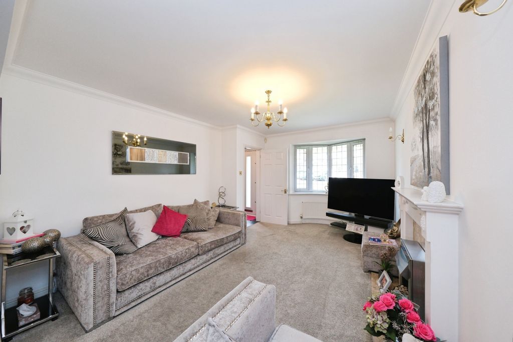 Additional image 3 of 3 bed detached house for saleRosings Court, Sutton-In-Ashfield NG17