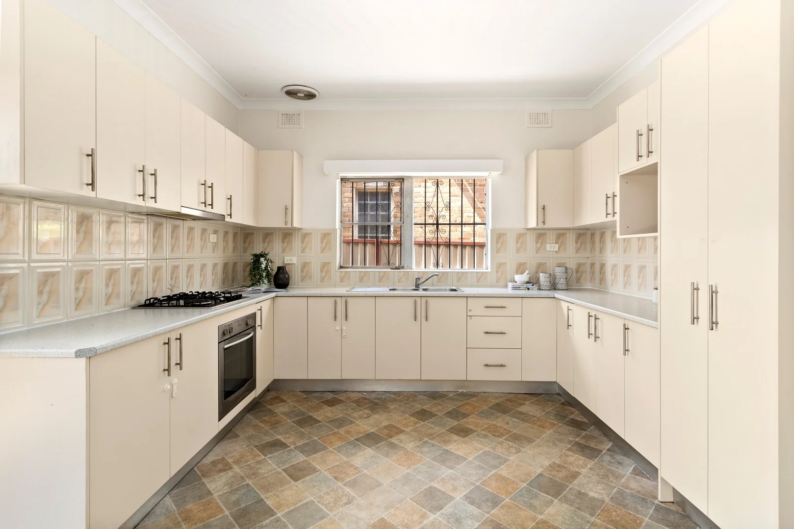 Additional image 3 of 239 Forest Road, Arncliffe NSW 2205