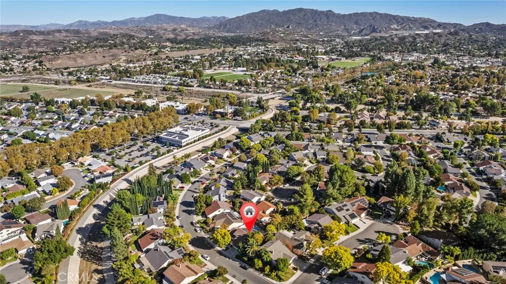 23814 Sarda Road, Valencia, CA 91355