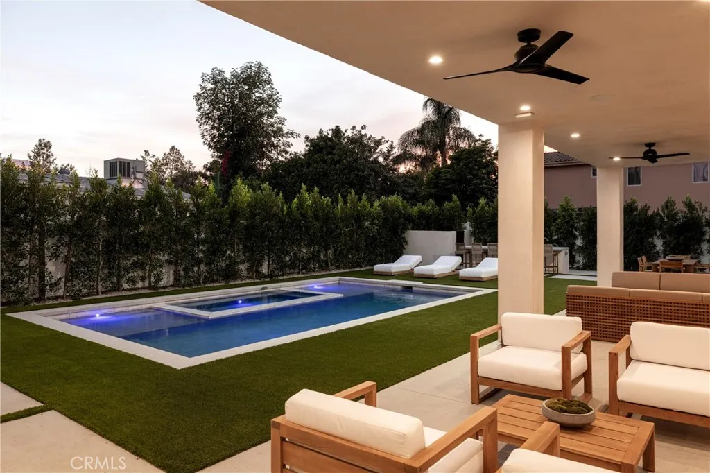 Additional image 73 of 15202 Hesby Street, Sherman Oaks, CA 91403