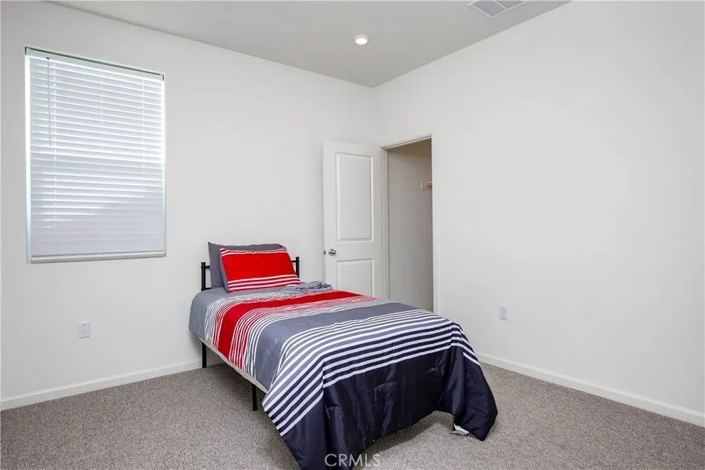 Additional image 19 of 240 Natural Bridge Ln, Palmdale, CA 93551
