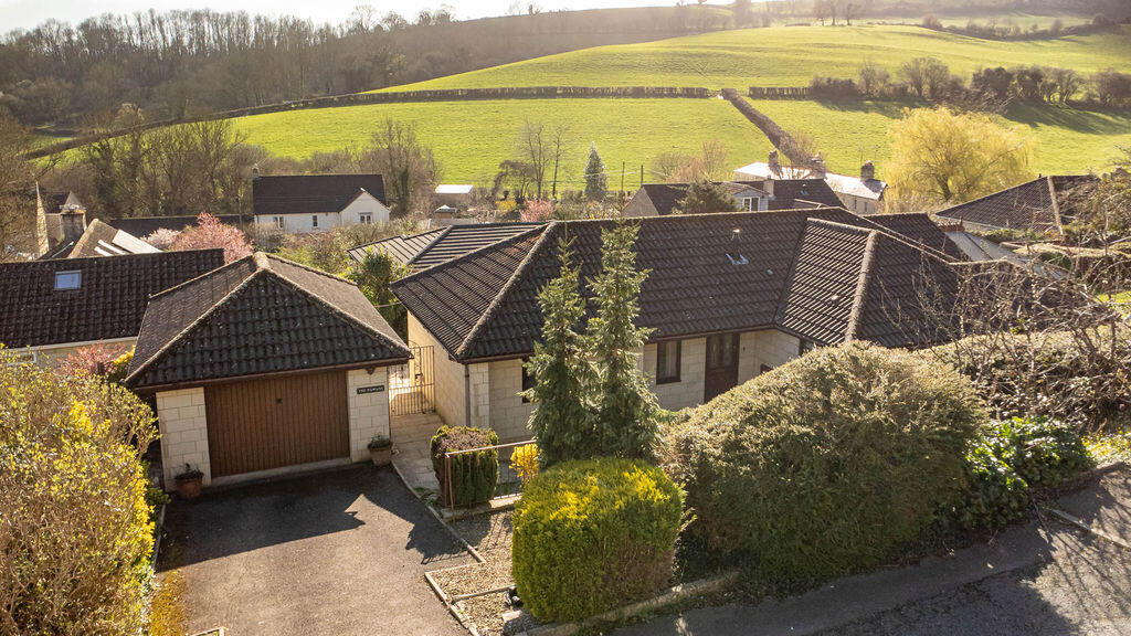 Kinber Close, Weston