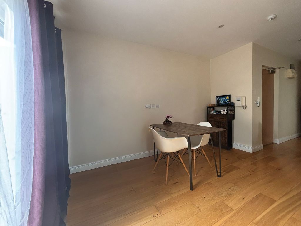 1 bed flat to rentFlat Lime Tree House, St Barnabas Road CB1 photo 4