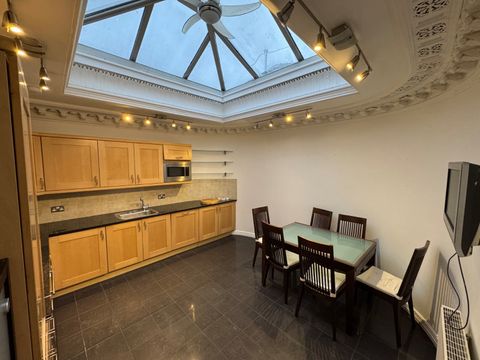 Clarendon House, Nottingham NG1
