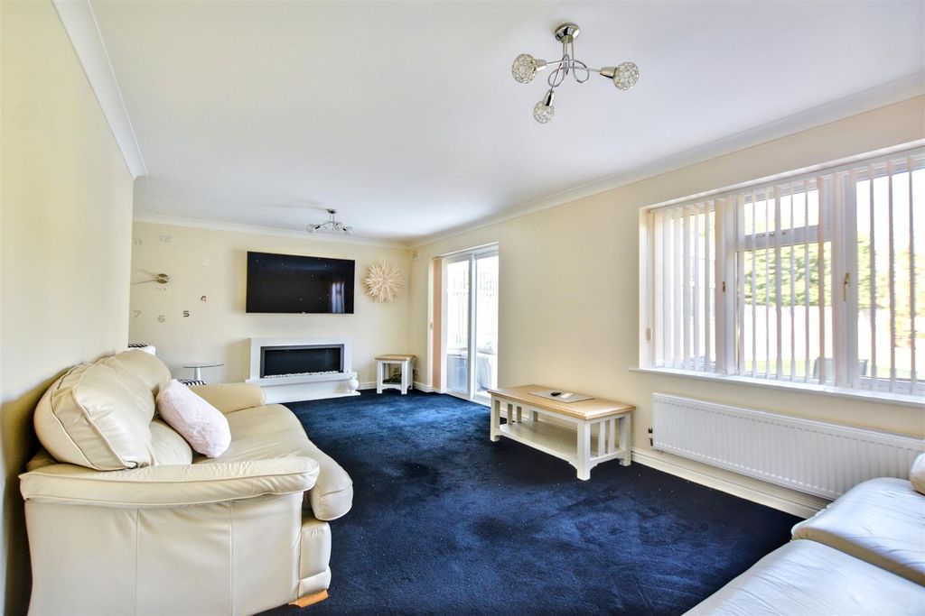 Additional image 4 of 3 bed detached house for saleBilborough Road, Nottingham NG8