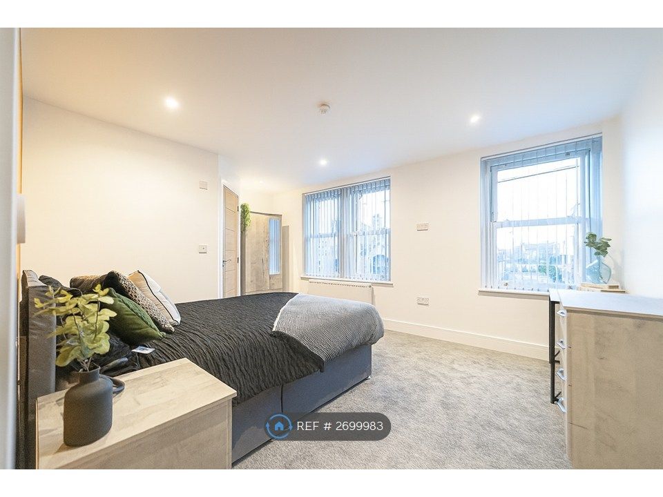 Additional image 26 of 8 bed terraced house to rentClare Street, Bridgwater TA6