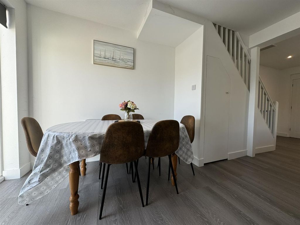 Additional image 5 of 4 bed semi-detached house to rentAlexandra Place, St. Ives TR26