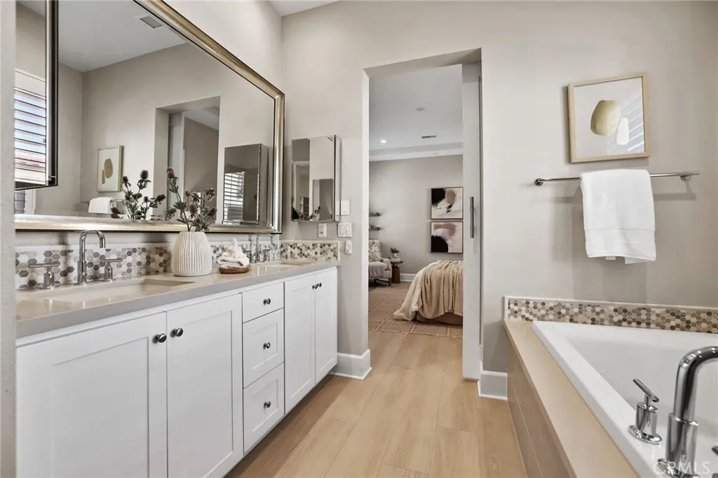 Additional image 30 of 130 Donati, Irvine, CA 92602