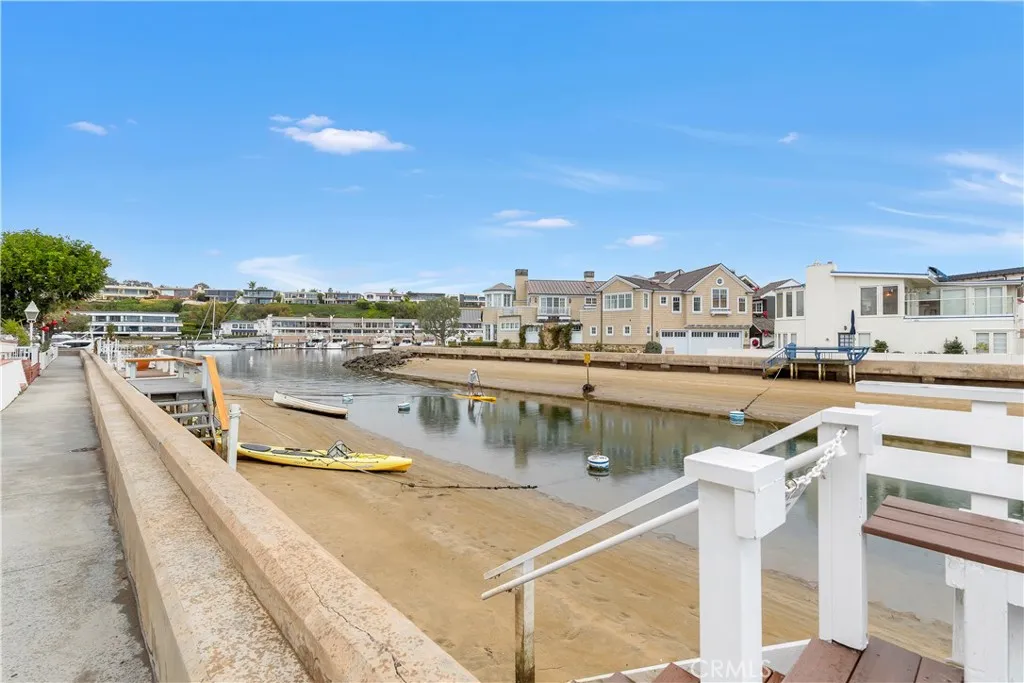Additional image 6 of 325 Grand Canal, Newport Beach, CA 92662