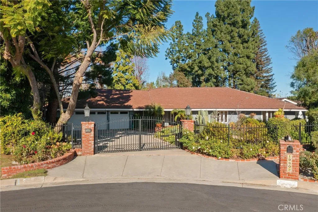 Additional image 2 of 19803 Linnet Street, Woodland Hills, CA 91364