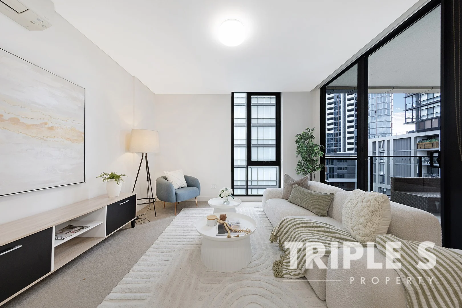817/11 Verona Drive, Wentworth Point NSW 2127
