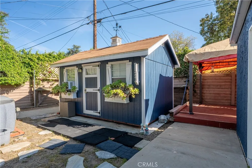 Additional image 45 of 17504 Hamlin St, Van Nuys, CA 91406