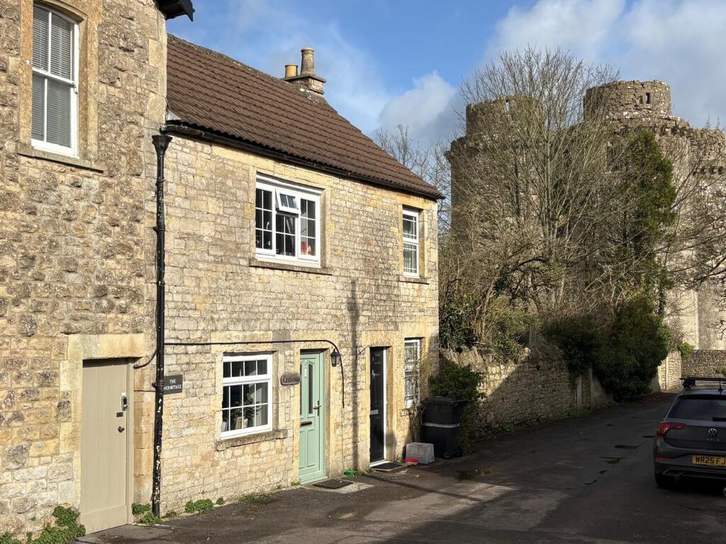 Castle Street, Nunney, Frome
