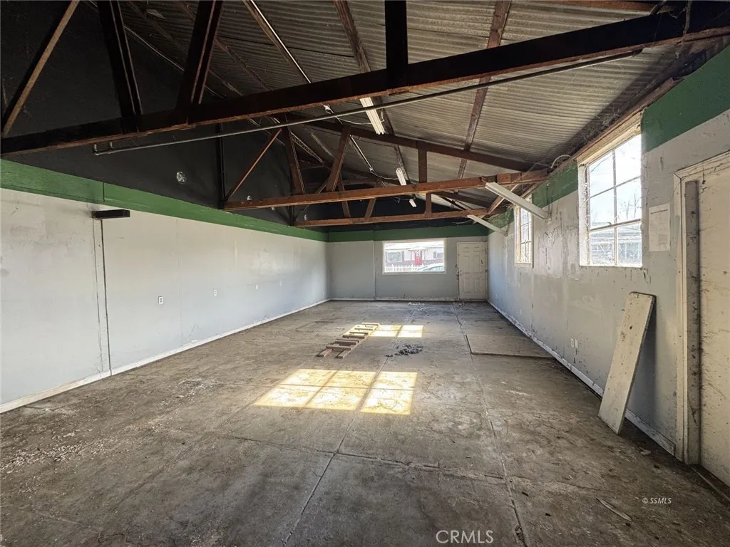 Additional image 3 of 311 S Curry Street, Tehachapi, CA 93561