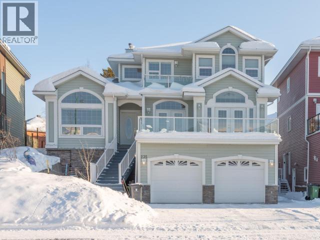 235 NIVEN DRIVE