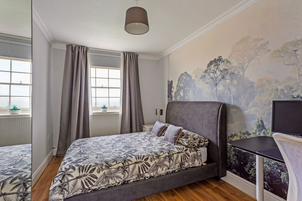 Additional image 6 of 2 bed flat for saleBath Road, Bristol BS4