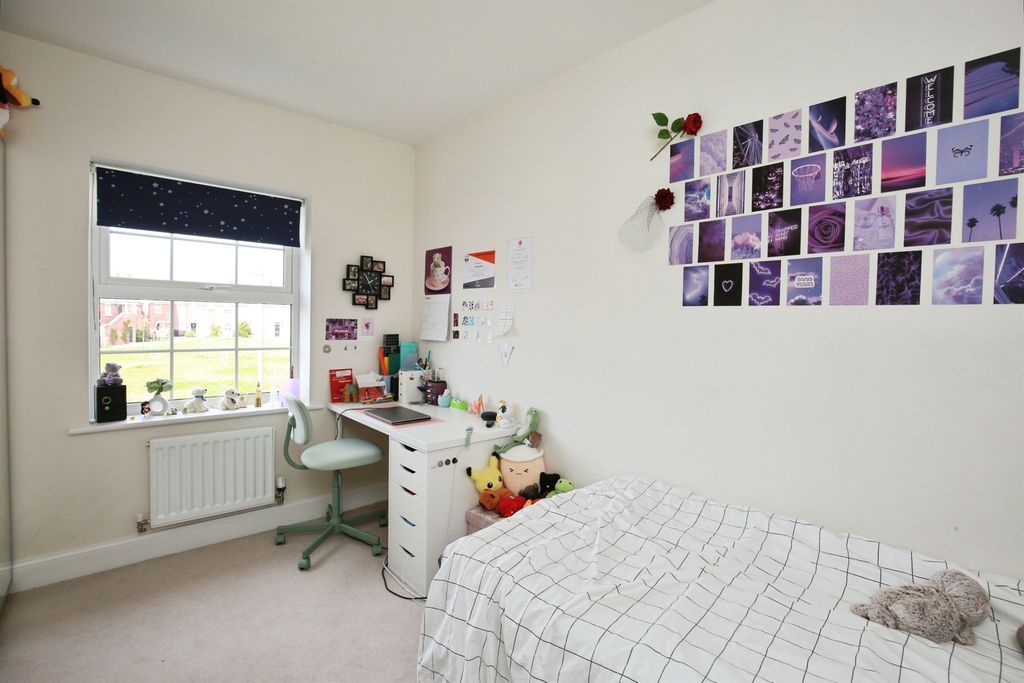 Additional image 10 of 4 bed semi-detached house for salePortcullis Drive, Wallingford OX10