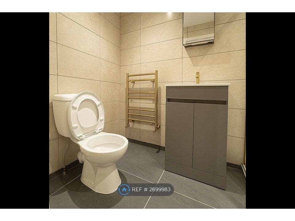 Additional image 24 of 8 bed terraced house to rentClare Street, Bridgwater TA6