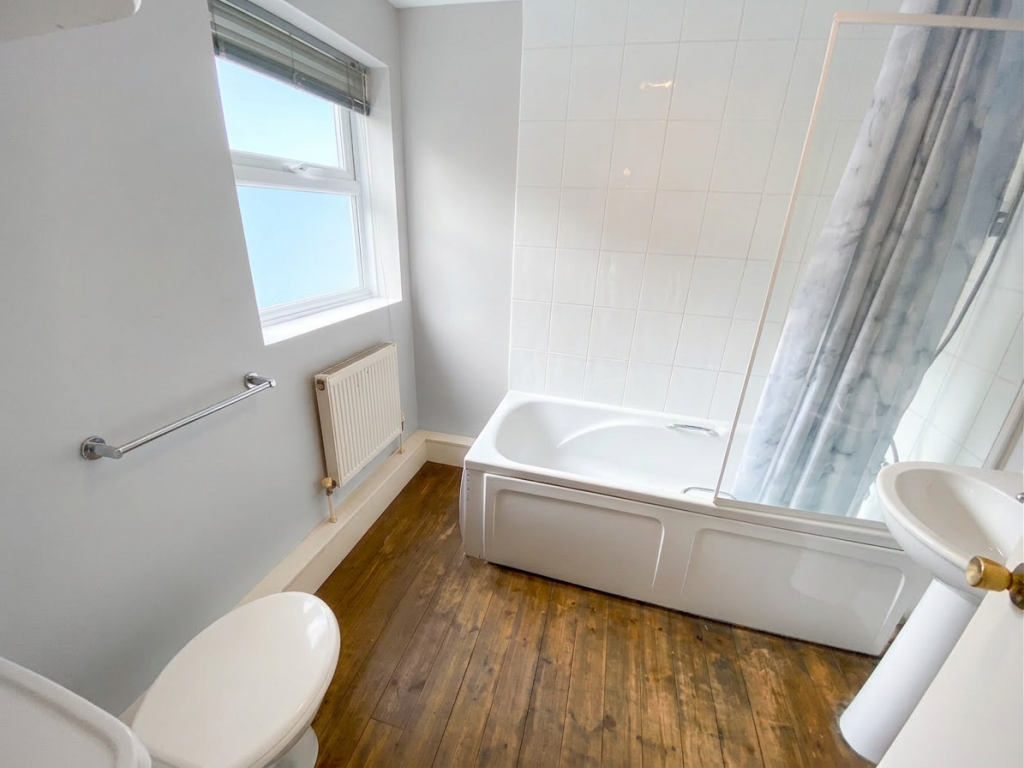 Additional image 9 of Daisy Road - 4 bed exc bills, Edgbaston, West Midlands, B16