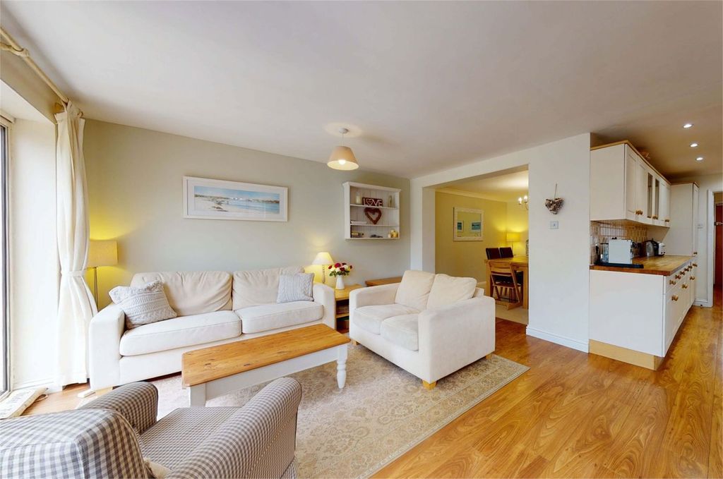 Additional image 7 of 4 bed semi-detached house to rentLinden Avenue, Prestbury, Cheltenham GL52
