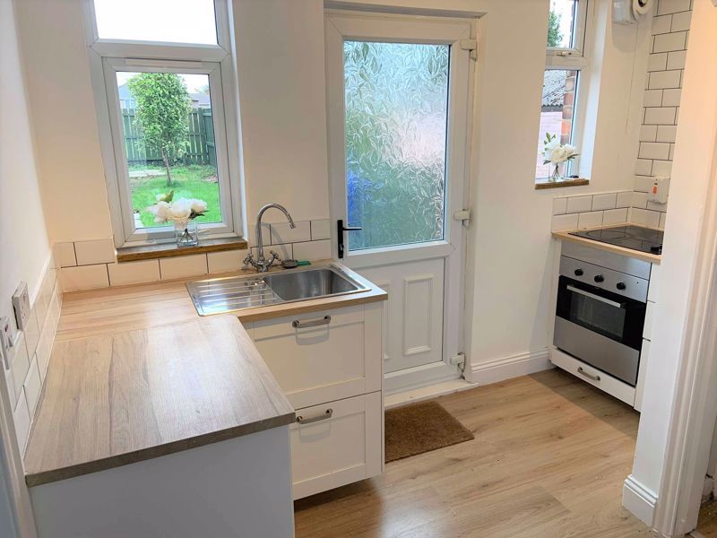 2 bed flat to rentNewsham Road, Blyth NE24