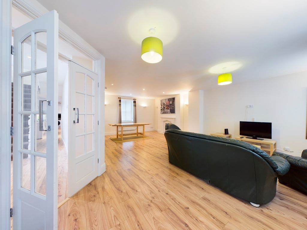 Additional image 4 of 4 bed end terrace house to rentGrenville Road, St Judes PL4
