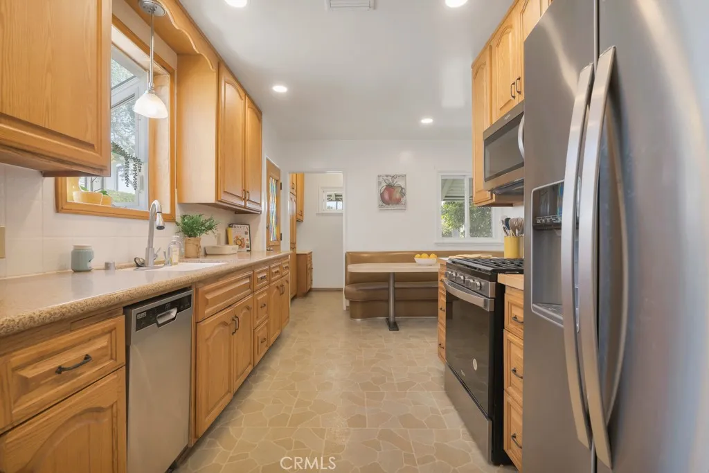 Additional image 60 of 725 Tufts Avenue, Burbank, CA 91504