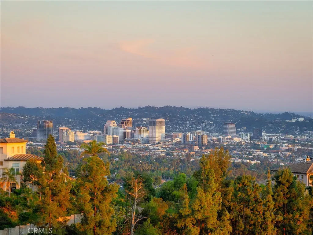 Additional image 63 of 1426 E Tujunga Avenue, Burbank, CA 91501