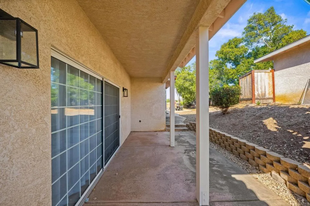 Additional image 48 of 330 Skyline Dr, Vista, CA 92084