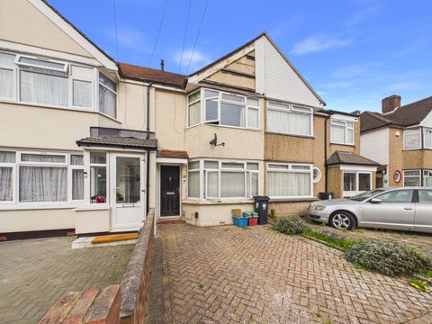 Guildford Avenue, Feltham, Middlesex TW13
