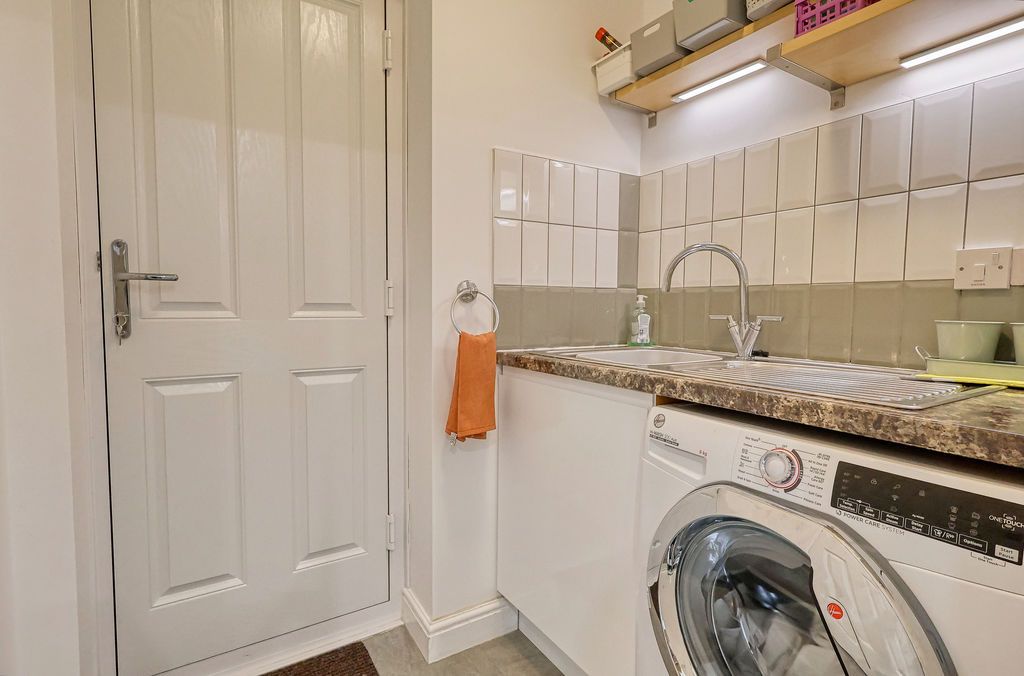Additional image 9 of 4 bed detached house for saleMartin Close, Scunthorpe DN16