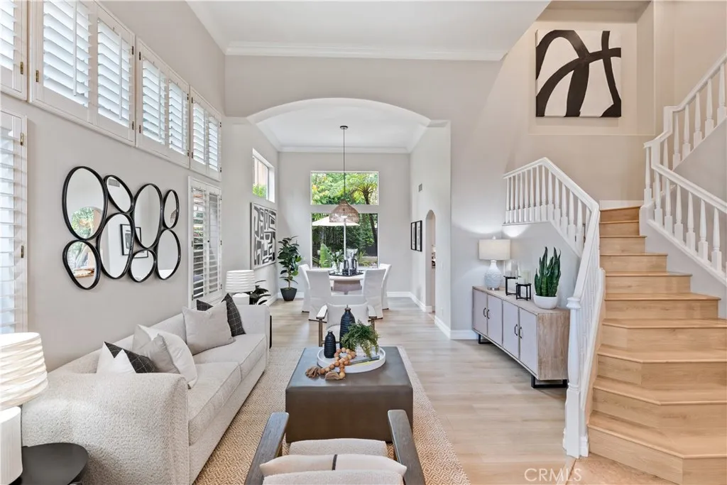 2741 Timmons, Tustin, CA 92782 photo 4
