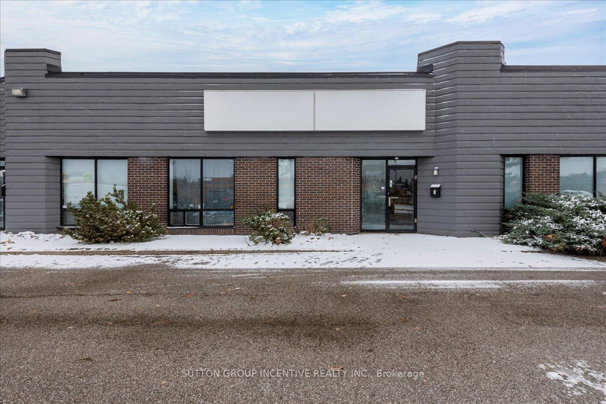 8/9-18 Alliance Boulevard, Barrie, ON, L4M 5A5