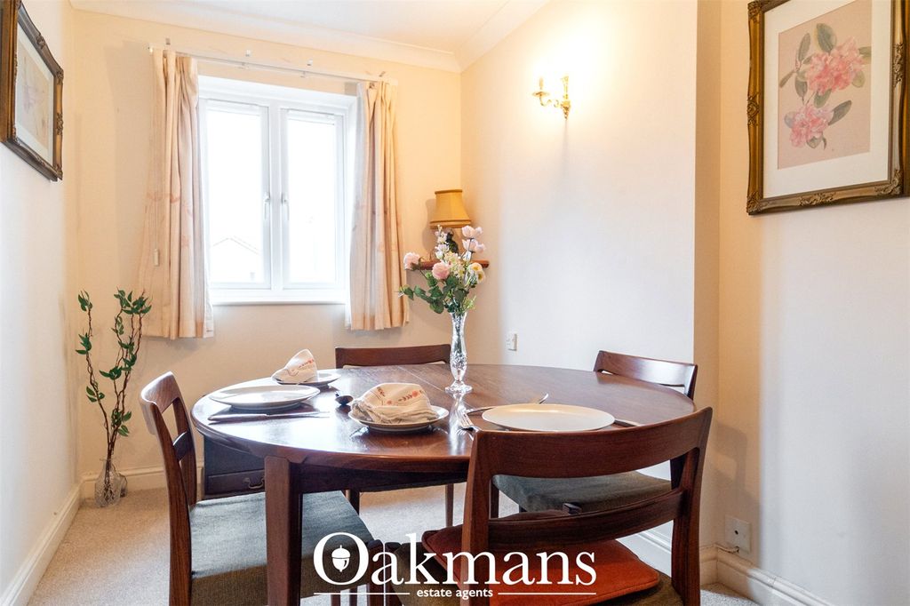 Additional image 8 of 2 bed flat for saleKingfisher Court, Woodfield Road, Droitwich, Worcestershire WR9