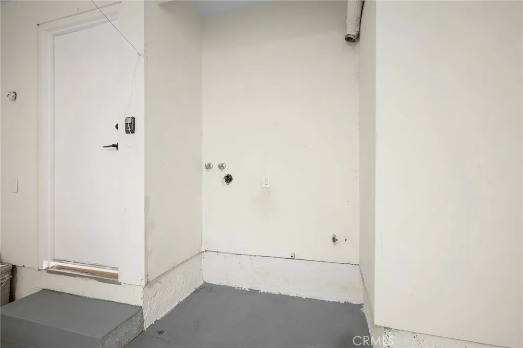 Additional image 54 of 8601 Sunland Boulevard Unit 5, Sun Valley, CA 91352