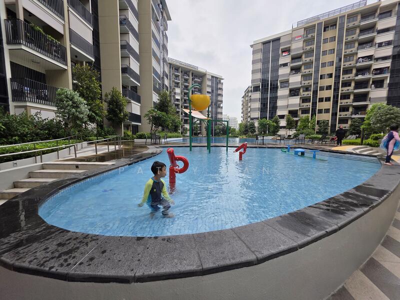 Additional image 13 of 74 Compassvale Bow