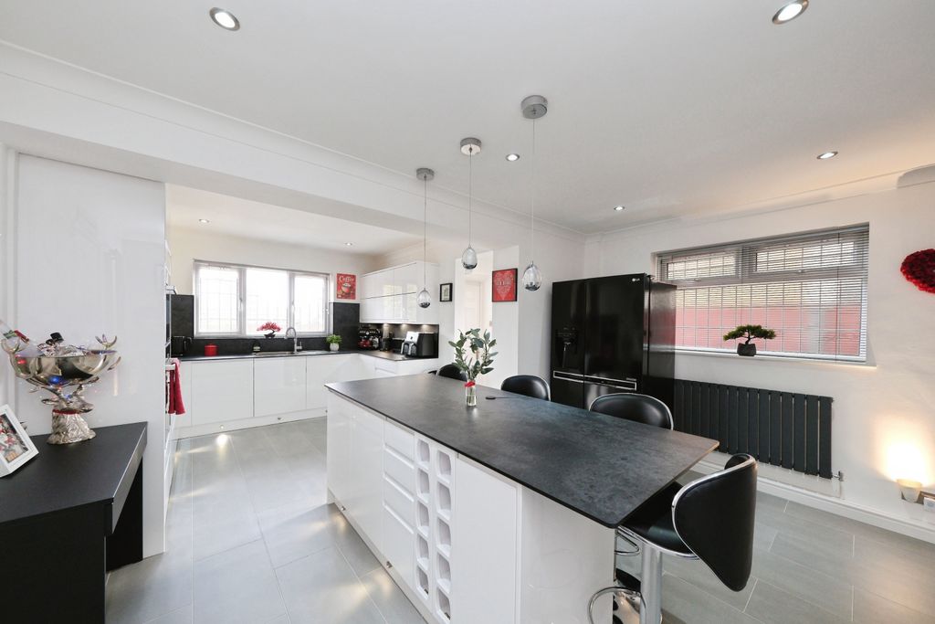 Additional image 5 of 3 bed detached house for saleRosings Court, Sutton-In-Ashfield NG17